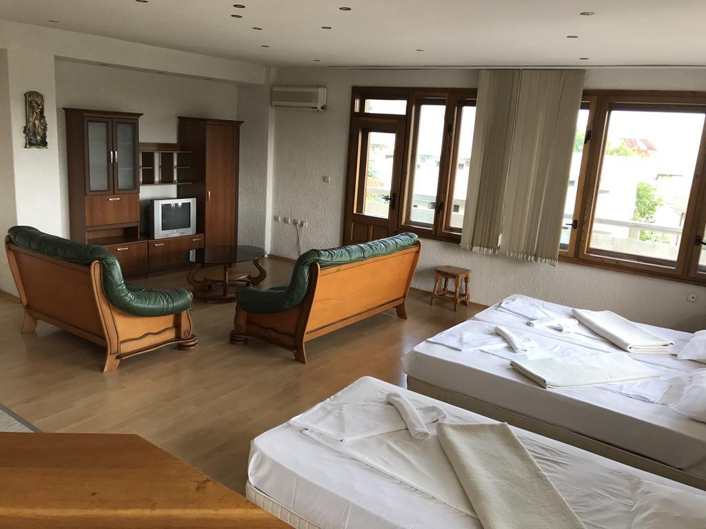 Hotel Moskoiani 比亚拉 外观 照片